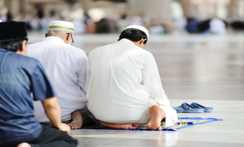ما حكم تارك الصلاة؟